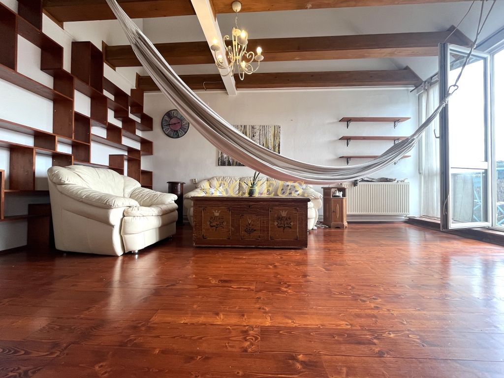 5 IZBOVÝ MEZONET S TERASOU, DLHÝ RAD, BARDEJOV CENTRUM - 3