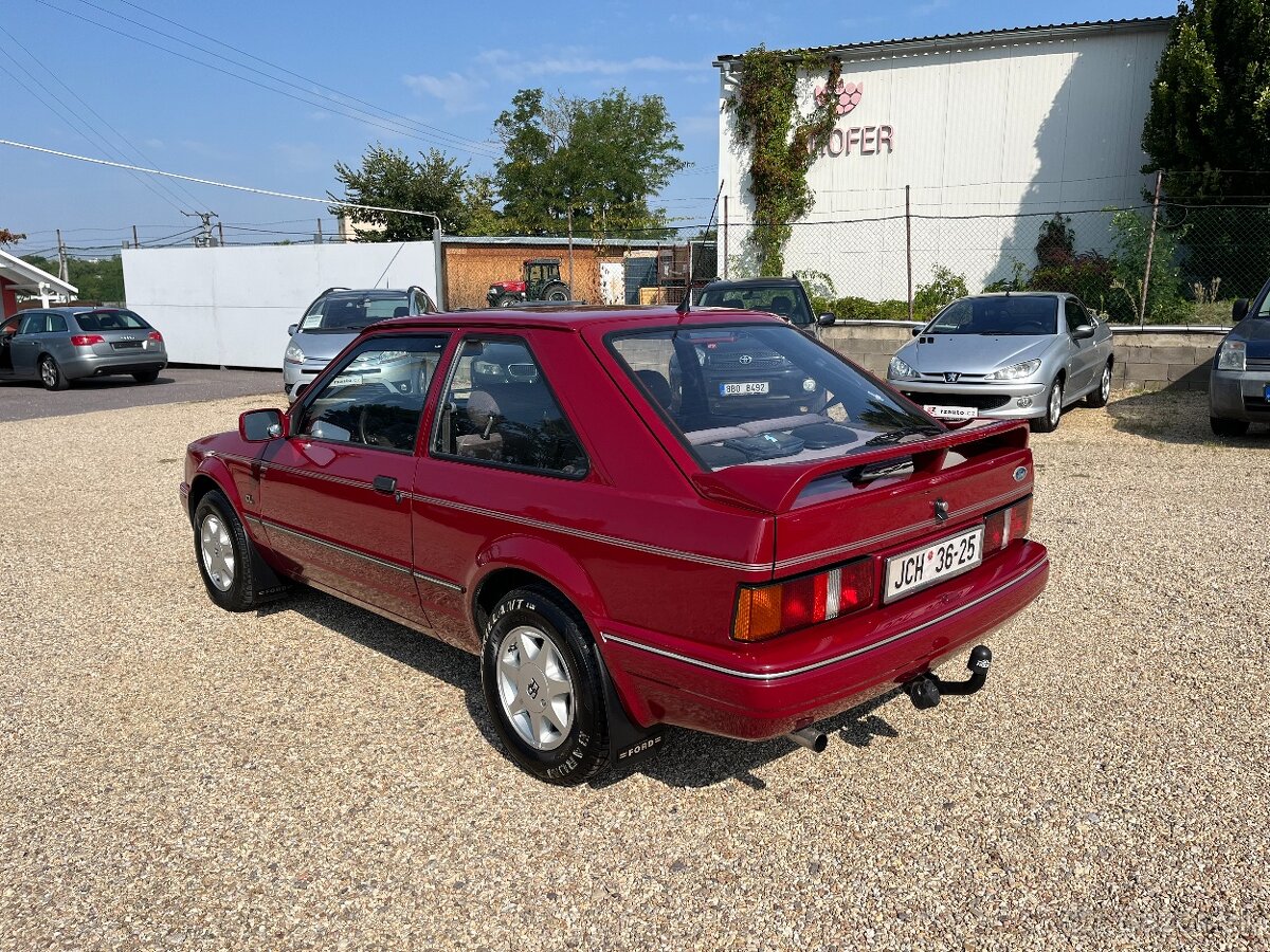 Ford Escort, 1.6D 40KwVELMI ZACHOVALÍ STAV - 3