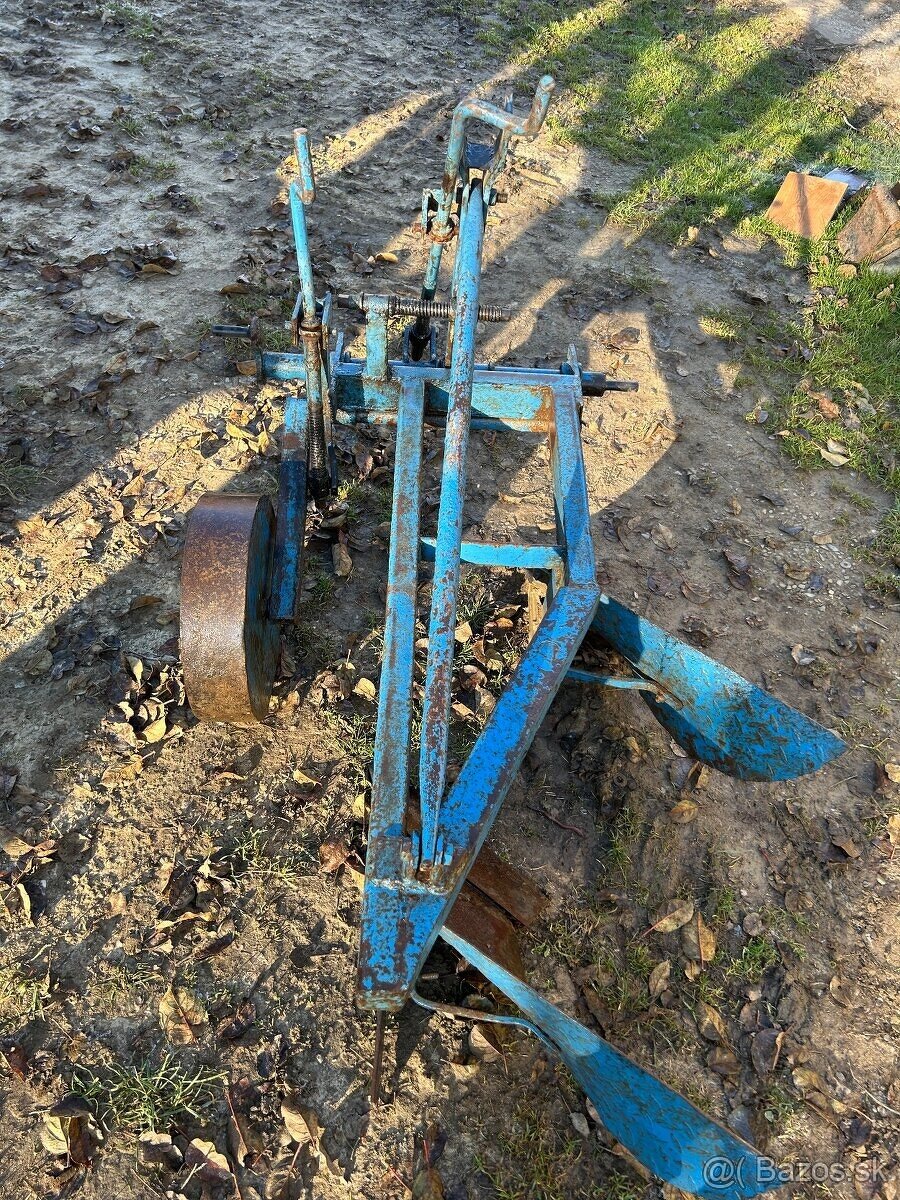 Predám pluh dvojradličný - 3