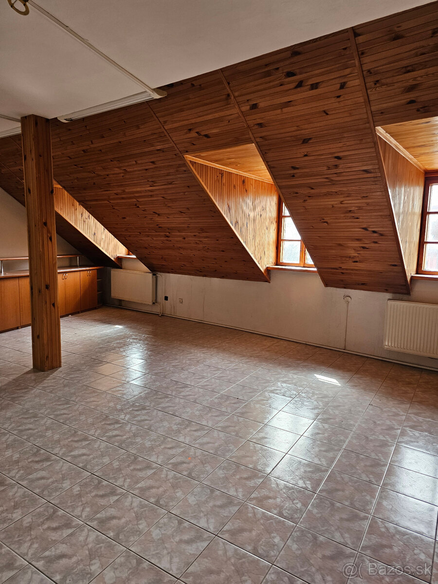 Meštiansky dom - predaj - 3