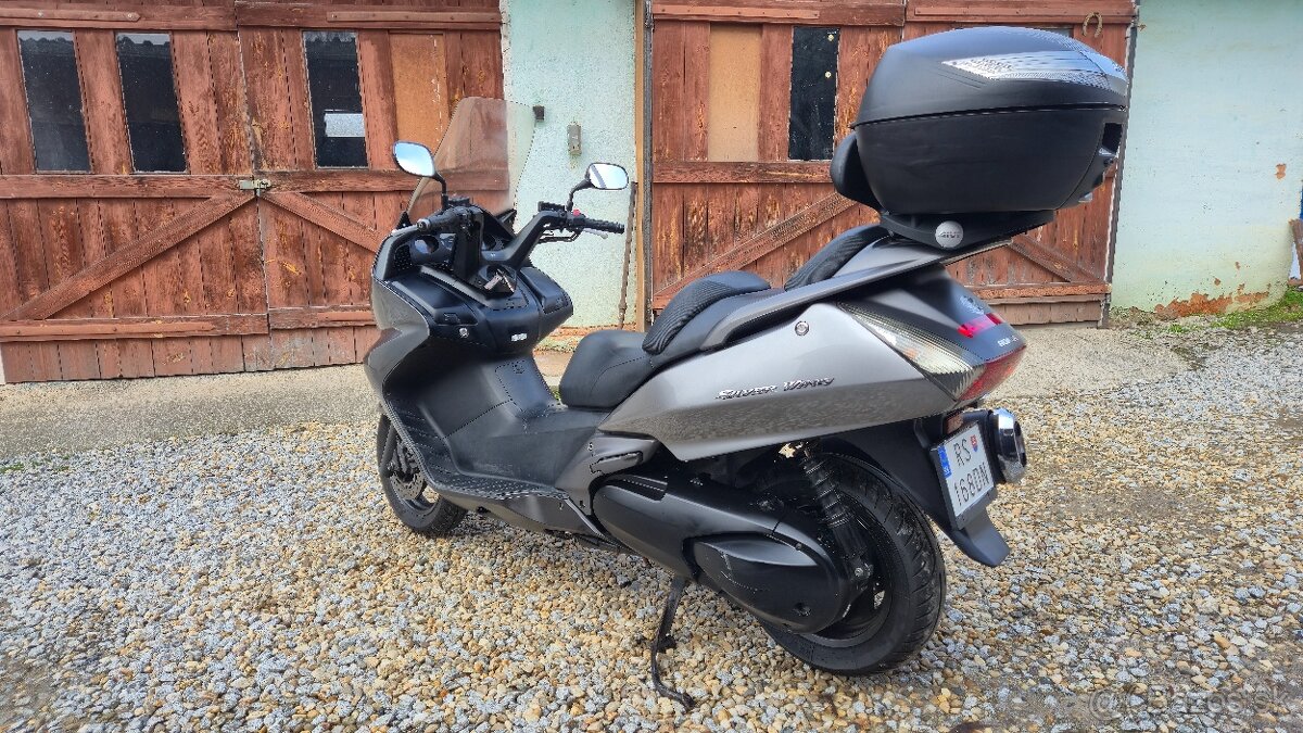 Honda Silver Wing FJS400 - 3