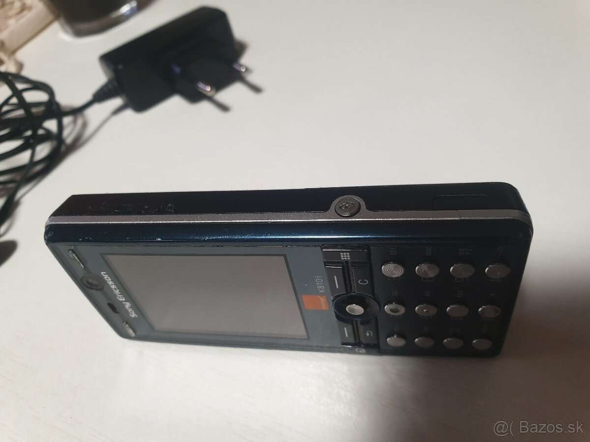 Sony Ericsson K810i - 3