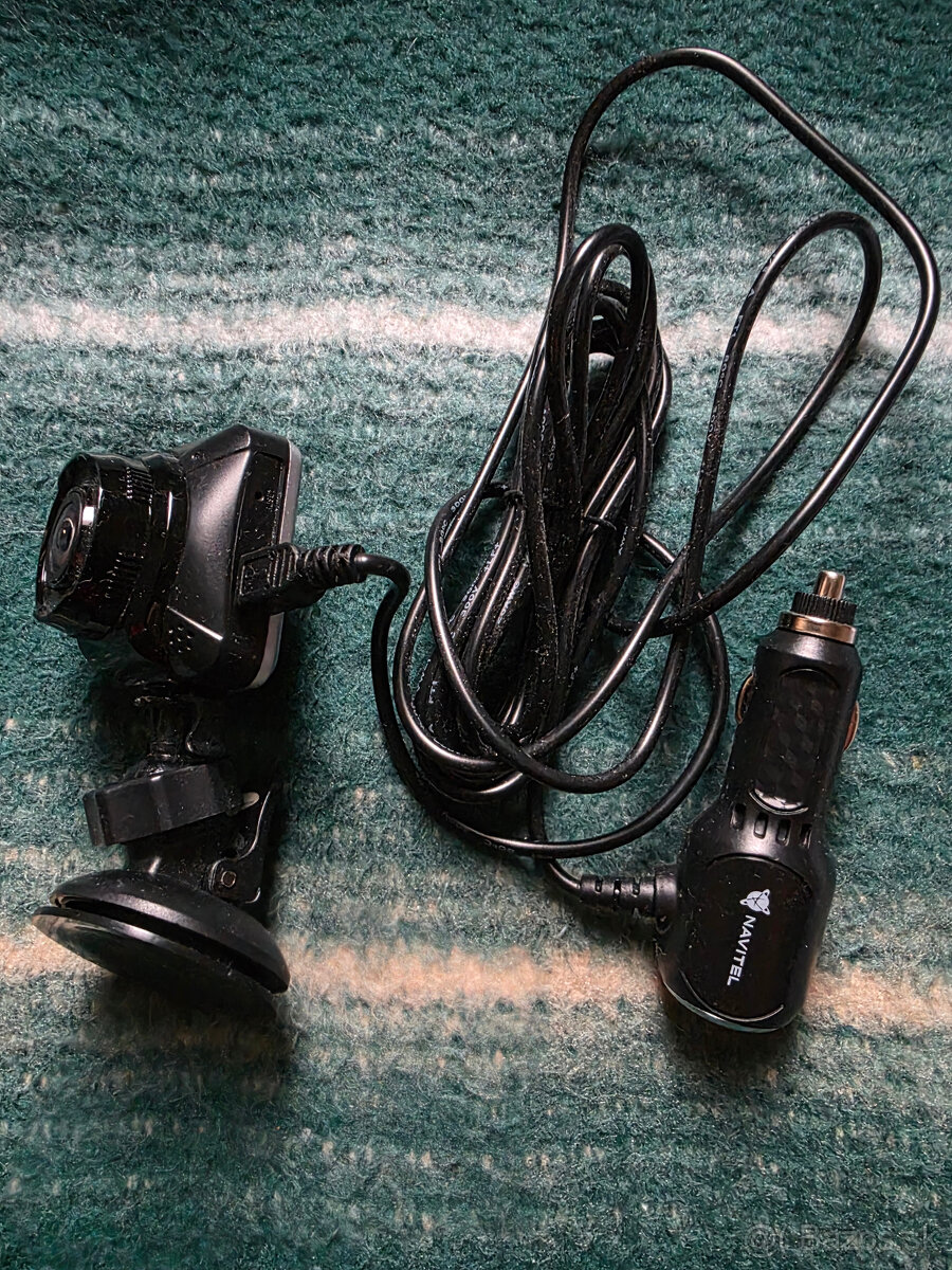 Autokamera NAVITEL - 3