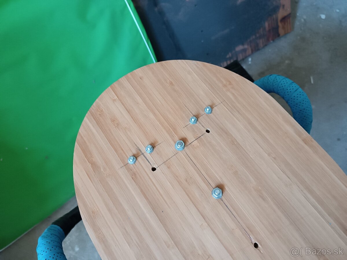 Držiak,polička,vešiak - 3