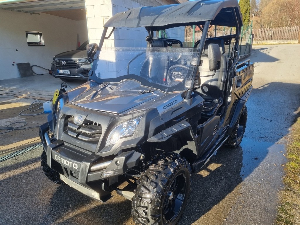 CF Moto Uforce UTV 800