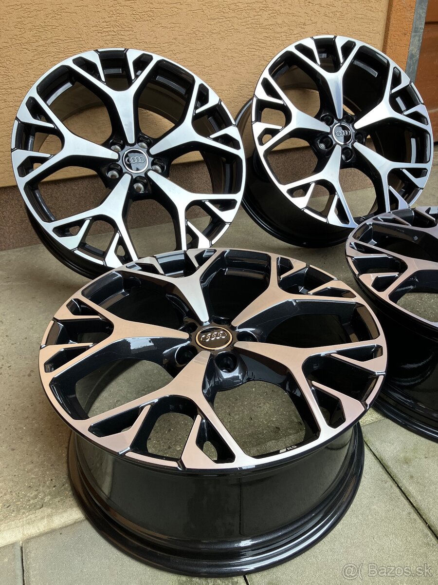 Audi R20 4P0601025L - 3