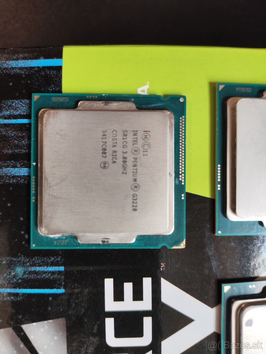 Intel procesory + chladič - 3
