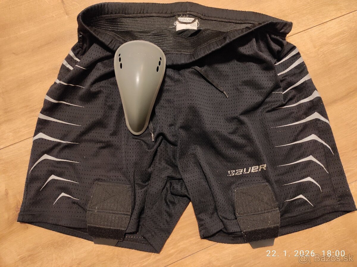 HOKEJOVÁ VÝSTROJ SENIOR - 3