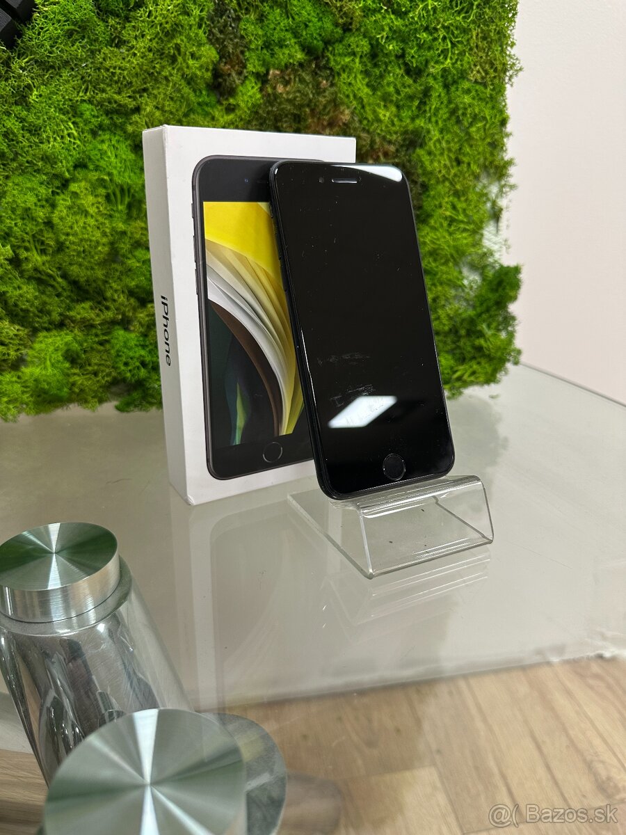 Apple iPhone SE2020 64GB Black - 3