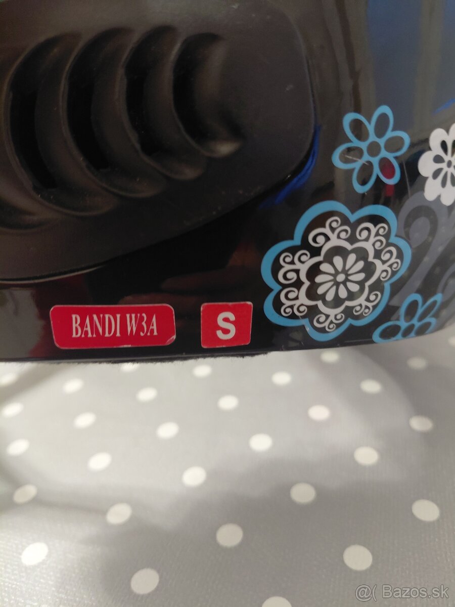 Lyžiarska prilba - 3