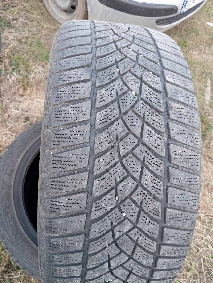235/45r17 zimné - 3