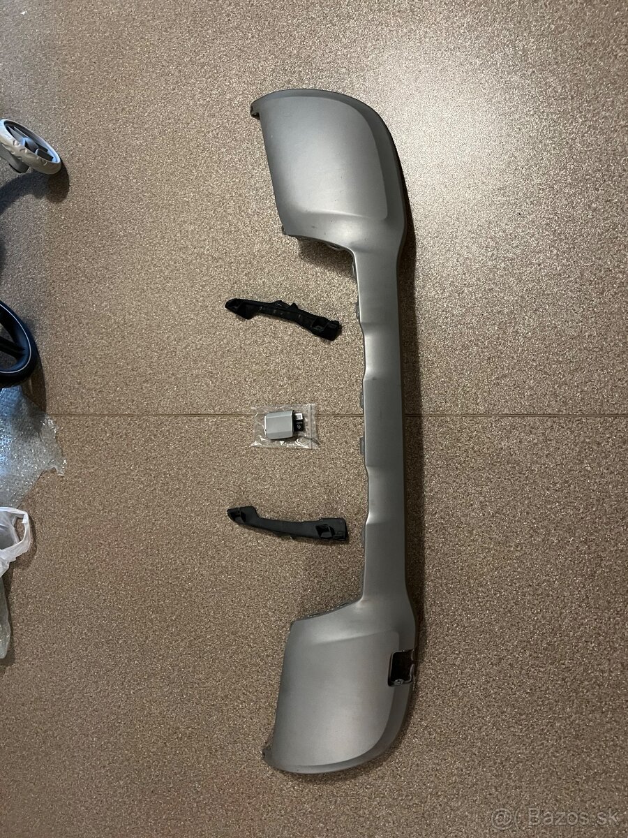 Mercedes GLA x156 zadny difuzer - 3