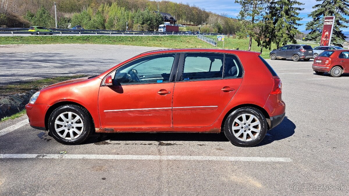 Golf 5 - 3