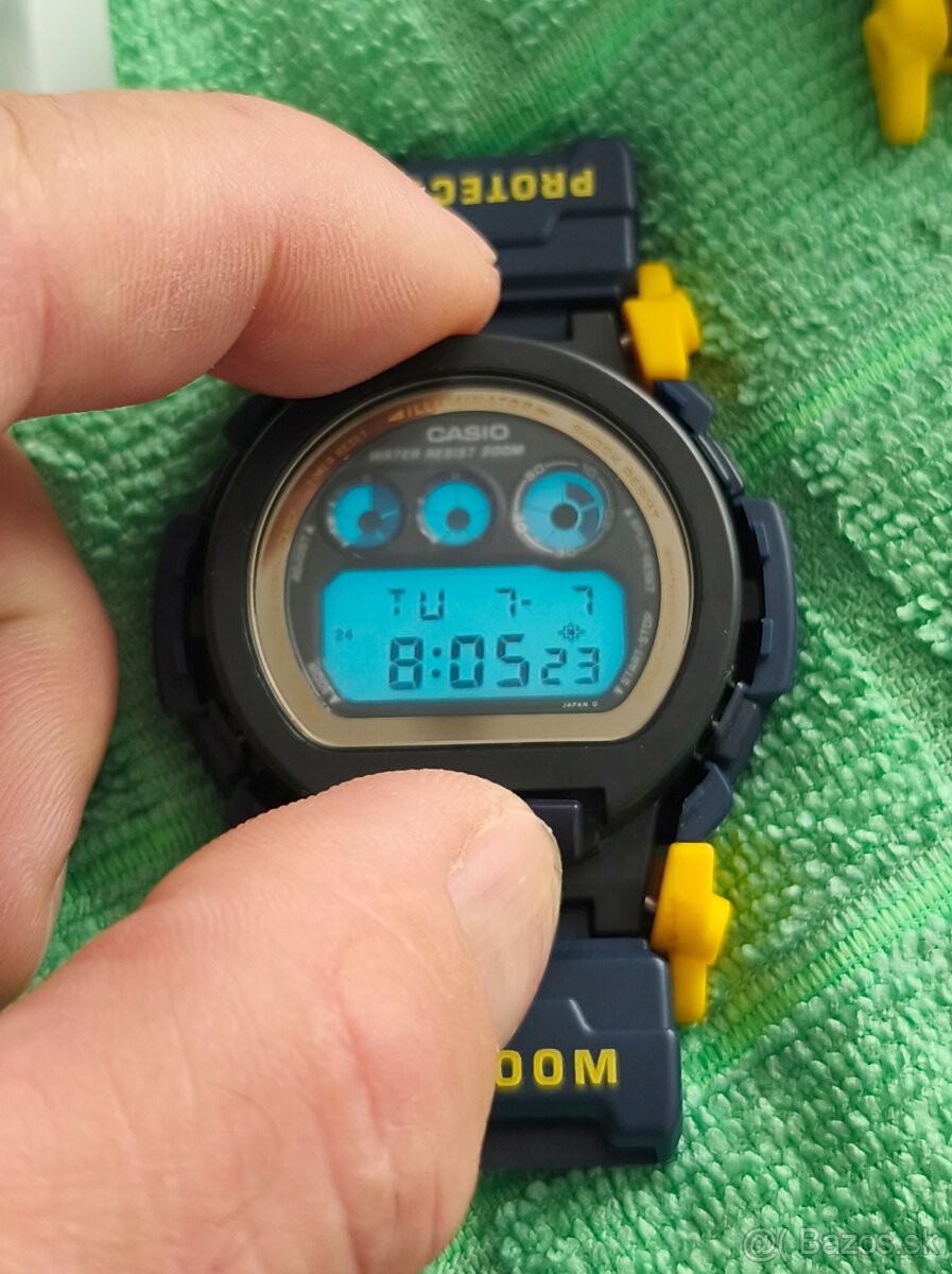 CASIO G-SHOCK PROTREK - 3