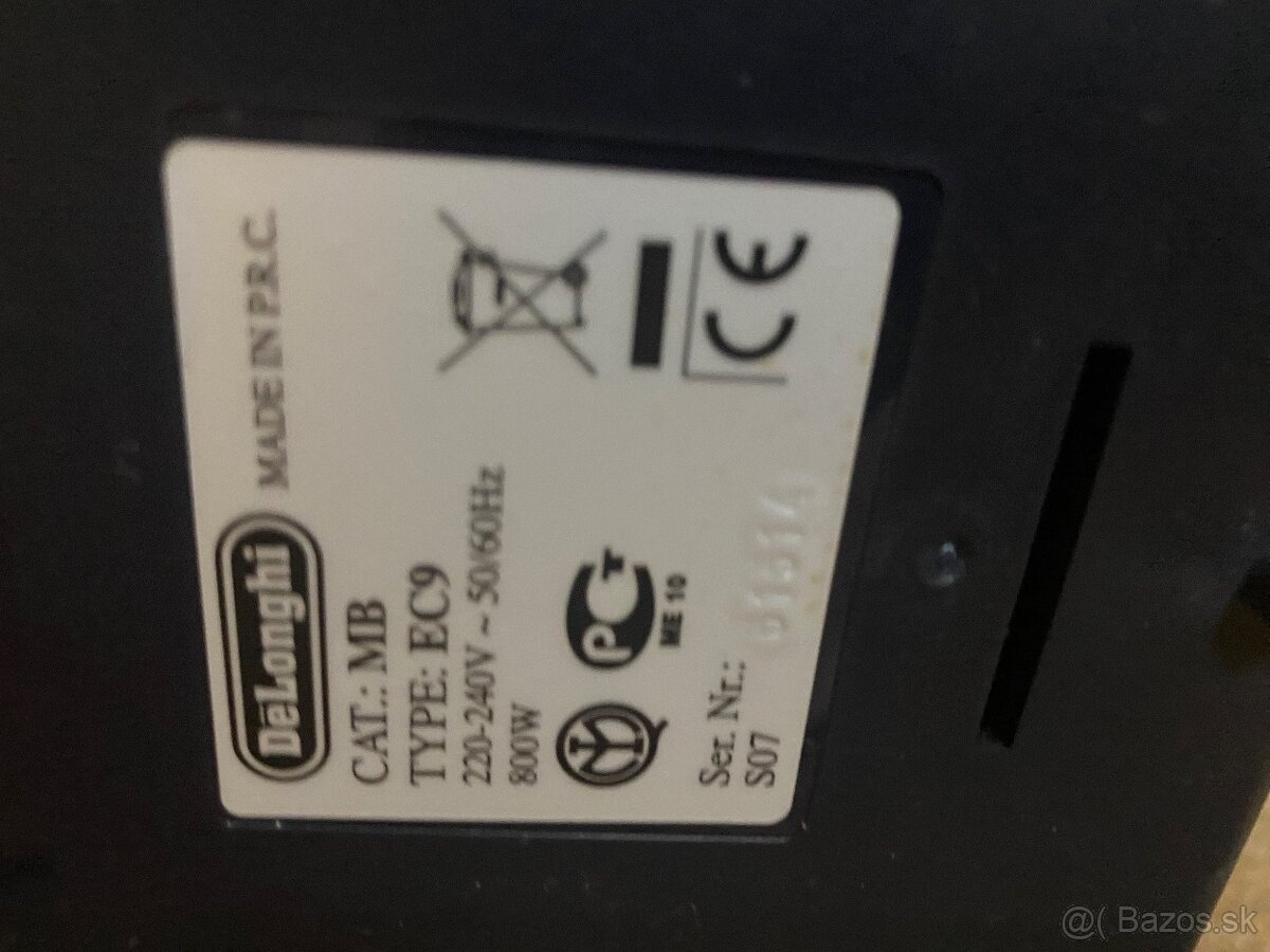 Predám kávovar DeLonghi - 3