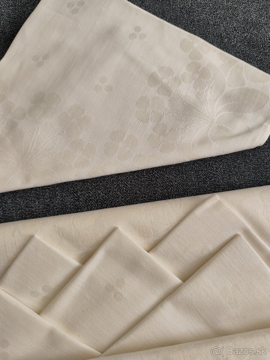 Damask Obrus - 3