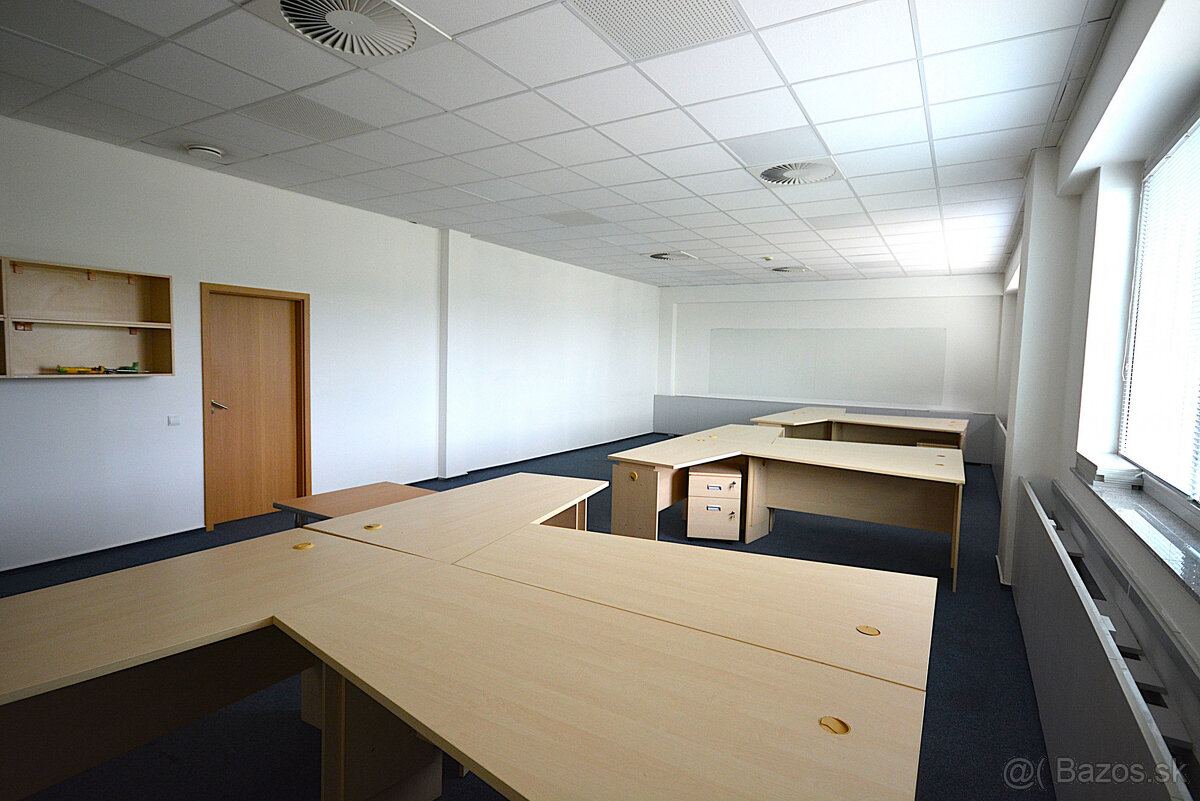Kancelárske priestory - 85 m2 - v centre pri Auparku - 3