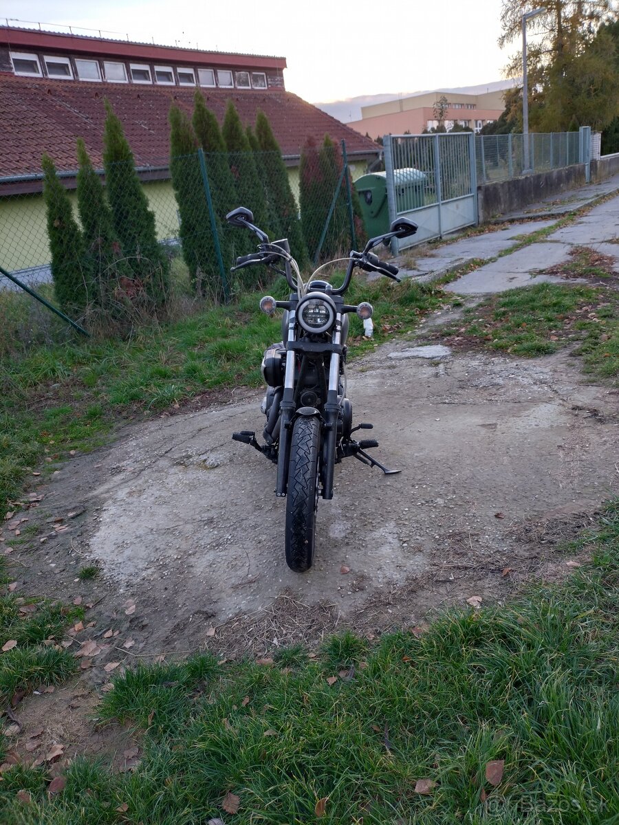 Yamaha XVS 950 Bolt - 3