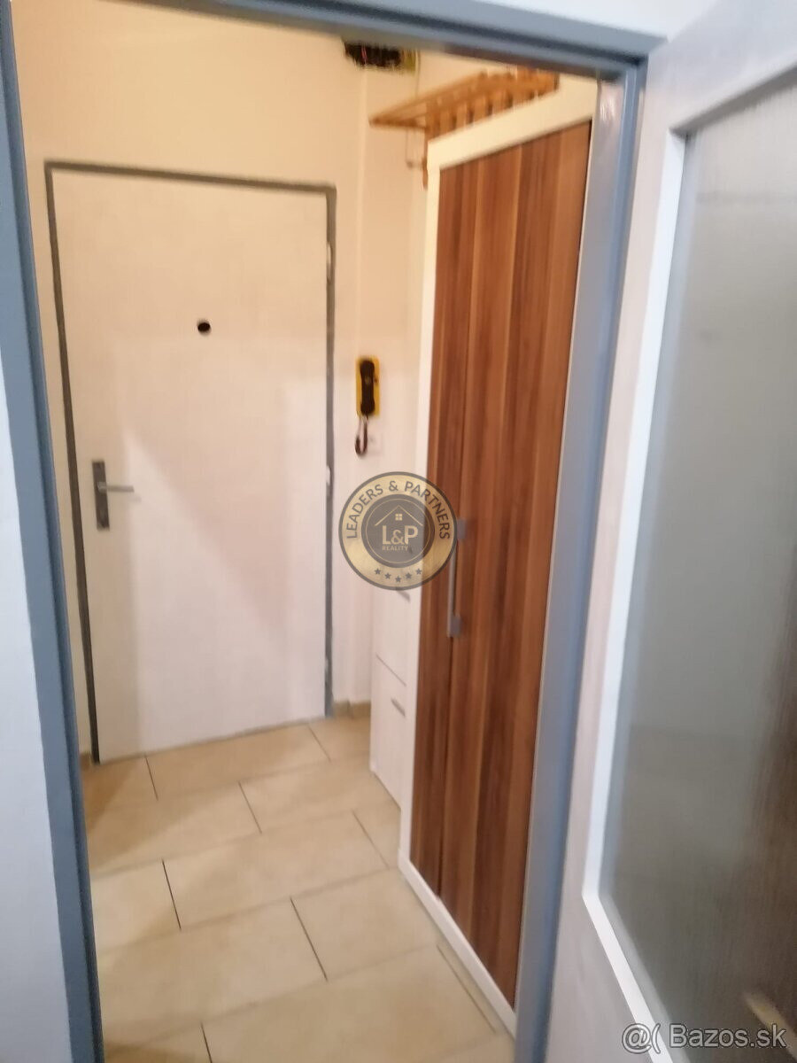 Prenájom zaujímavej garsónky na Chrenovej - 3