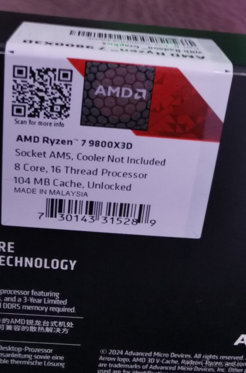 NOVÝ, NEROZBALENÝ AMD Ryzen 7 9800X3D - 3