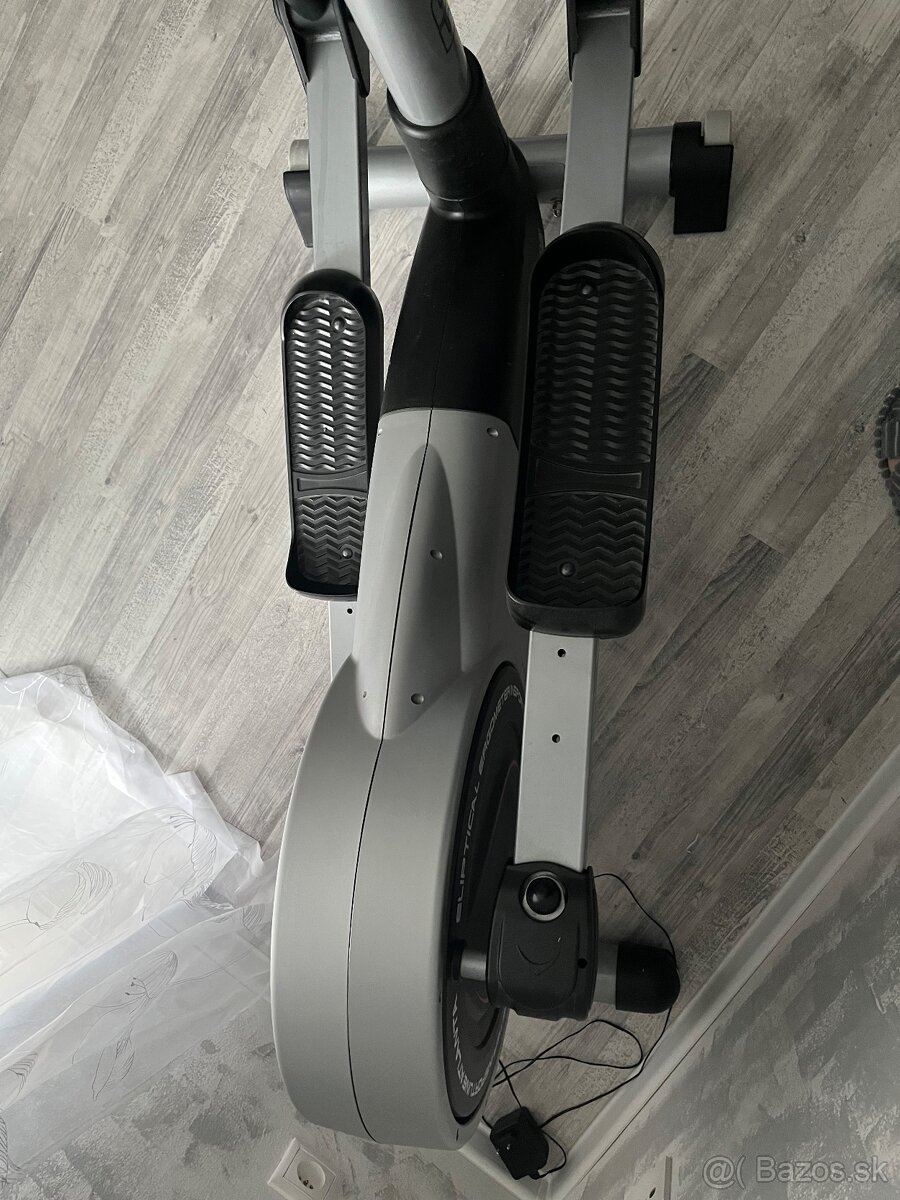 Elipticky trenažer - 3