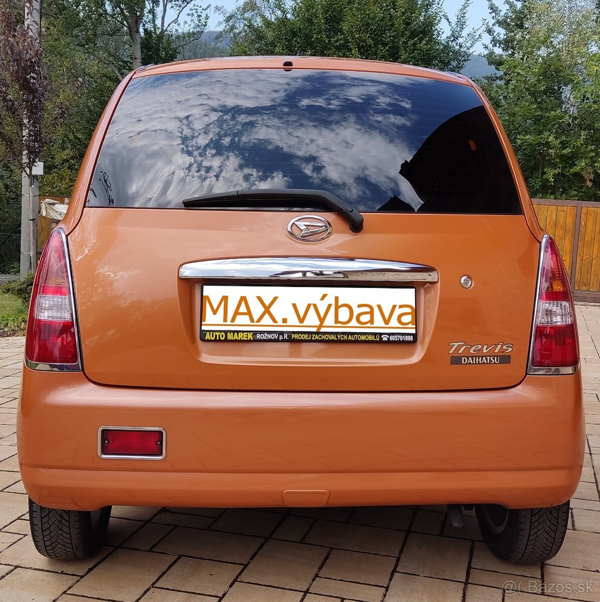 Daihatsu Trevis - 3