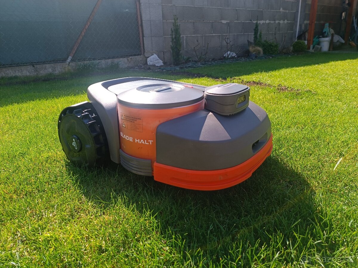 Predám robotickú kosačku segway navimow h800 - 3