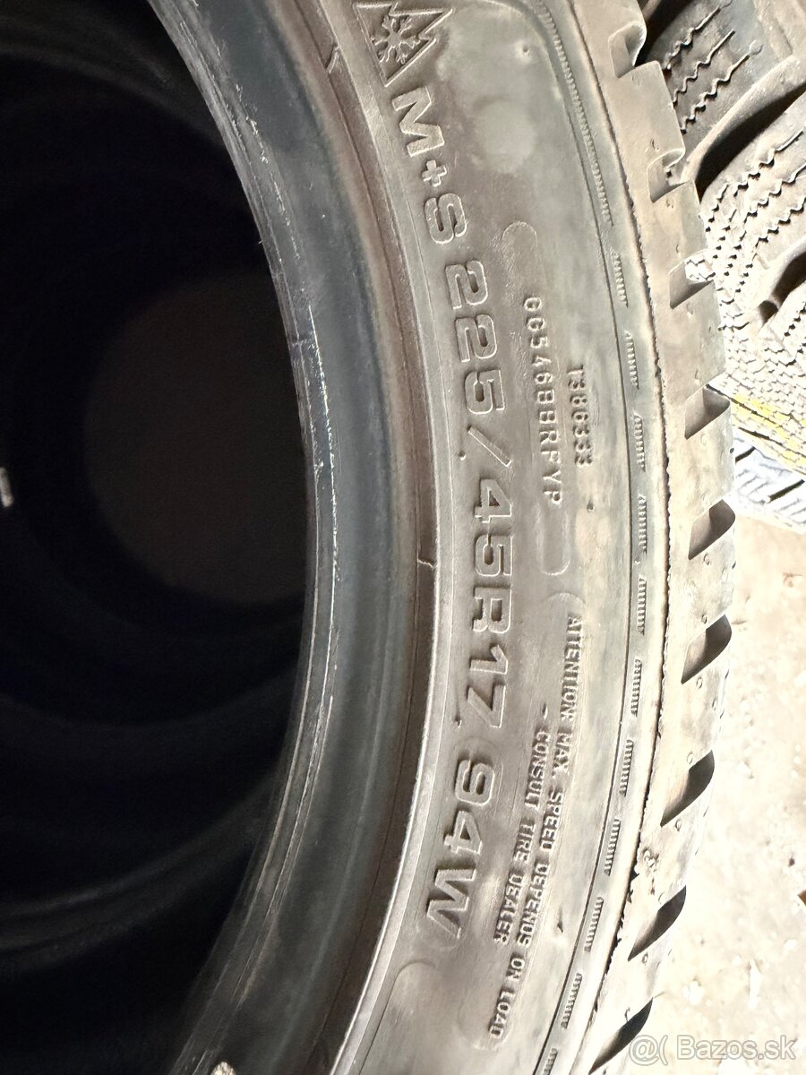 Pneu 225/45r17 - 3