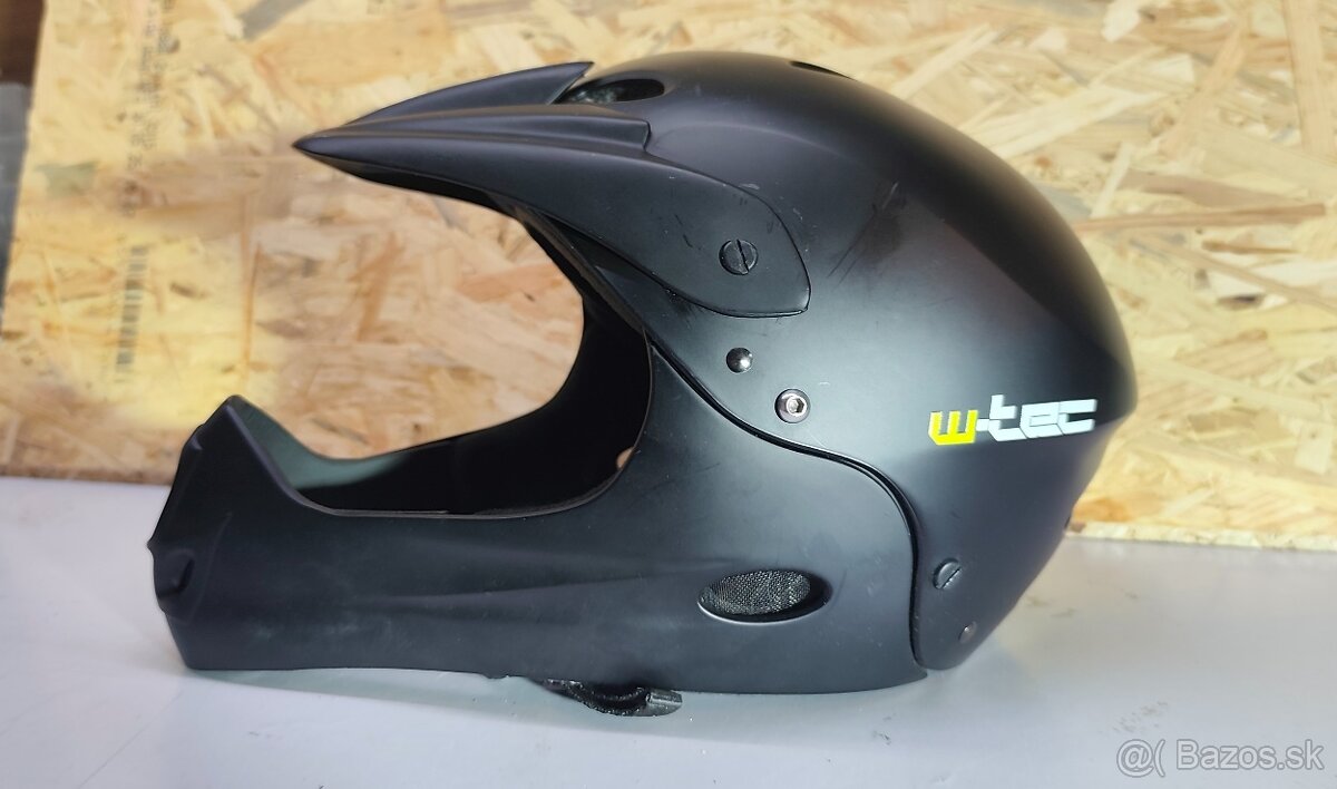 W-tec prilba L - 3