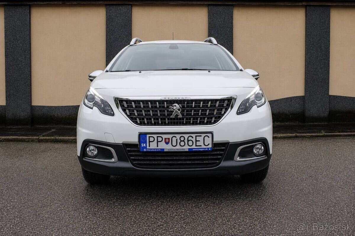 Peugeot 2008 1.2 PureTech Style, benzín 2018 - 3