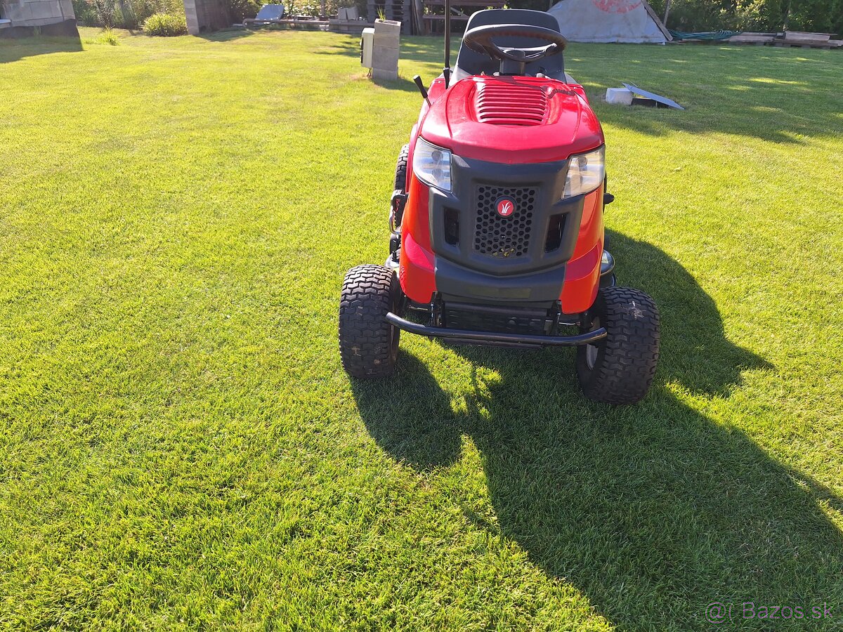 Predám zahradny traktor mtd LE 180/92H - 3