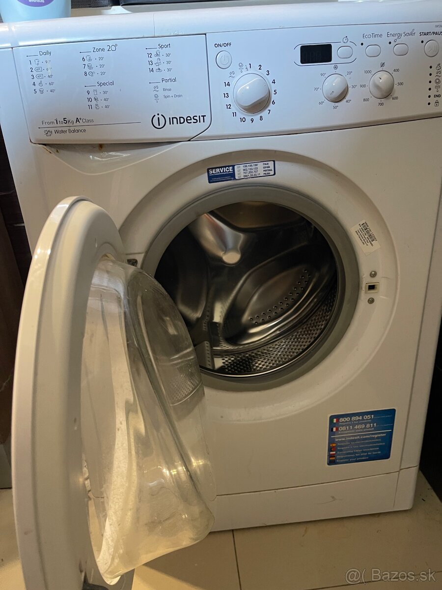 Práčka indesit - 3