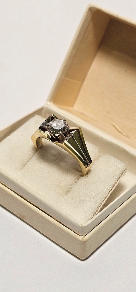 14k zlatý prsteň 0,78ct - 3