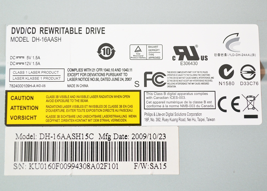 DVD mechaniky Philips SATA a Sony IDE - 3