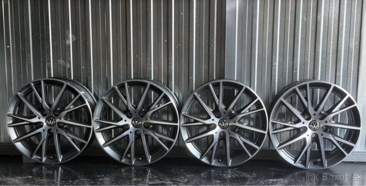 #70 Elektróny originál VW 5x112 r17 - 3