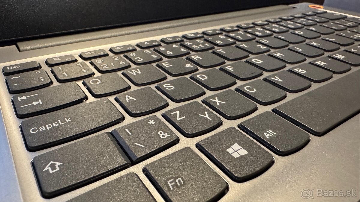 LENOVO IdeaPad 3 14IIL05 - 3