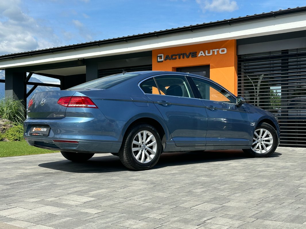 Volkswagen Passat 2.0 TDi - 3
