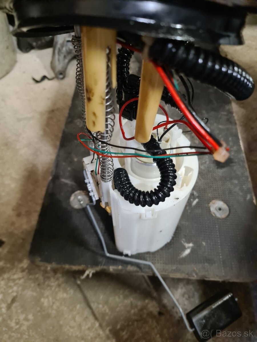 Podávacie čerpadlo VW Tiguan 5N - 3