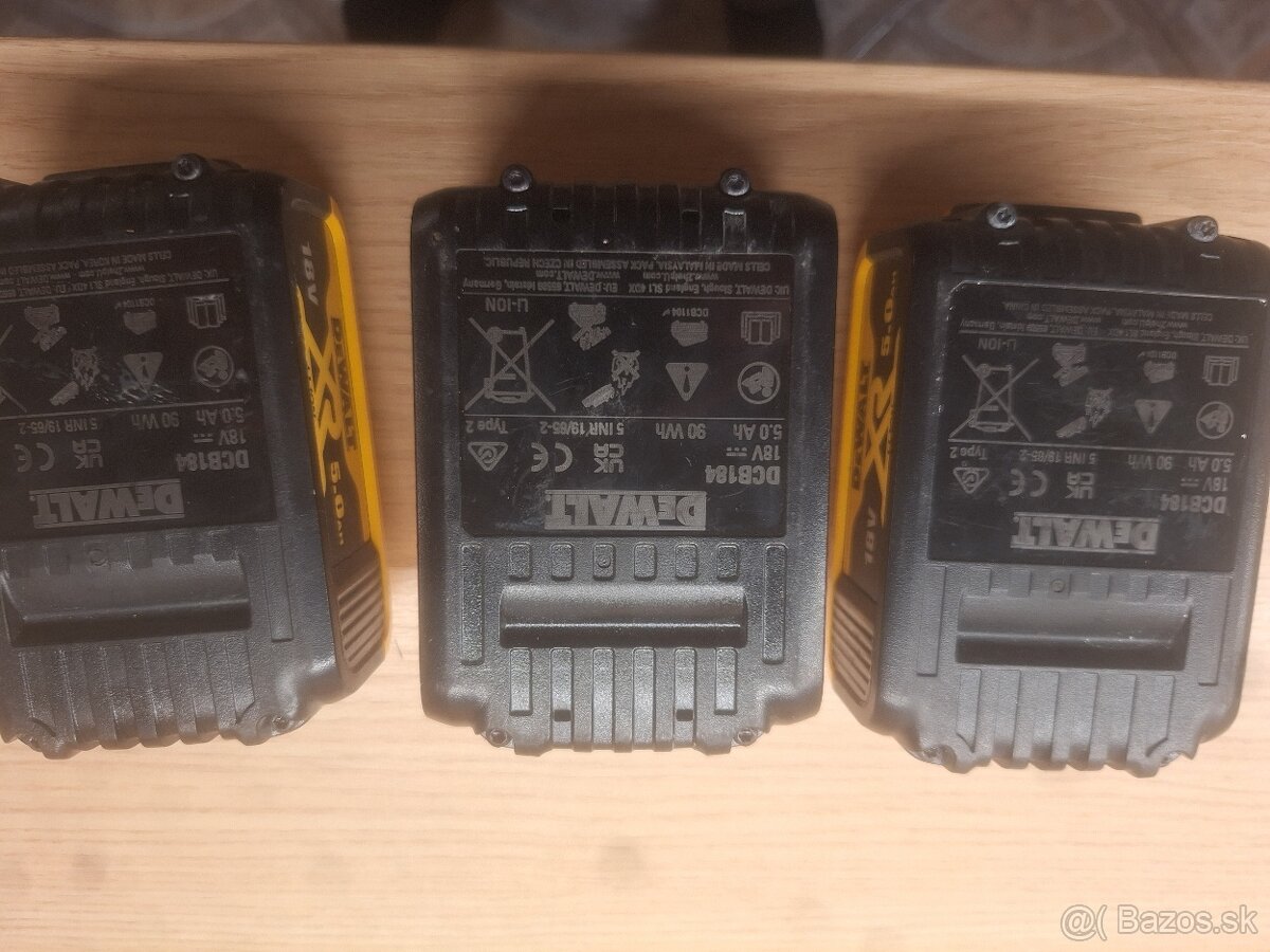 Baterie DEWALT 18V 5AH - 3