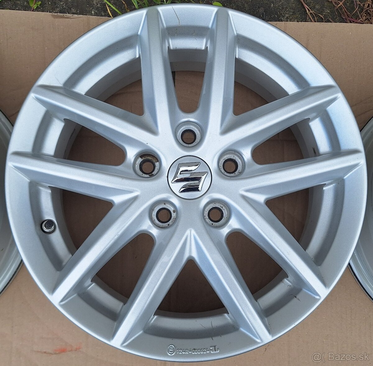 SUZUKI - 3