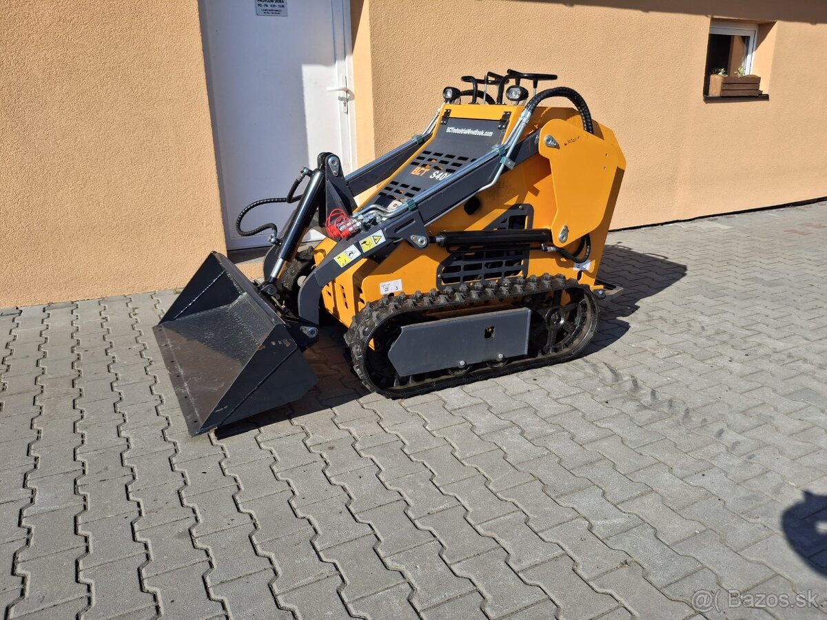 Mini pásový nakladač Skid Steer BCT 400 - 3