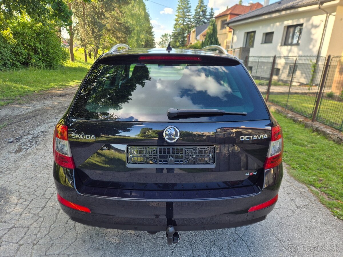 ===Škoda Octavia Combi 1.6 TDI Elegance 4x4=== - 3