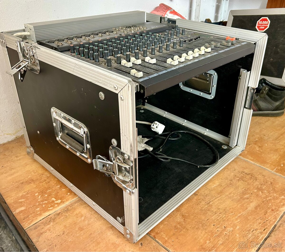 Mix YAMAHA mx12/4 plus rack - 3