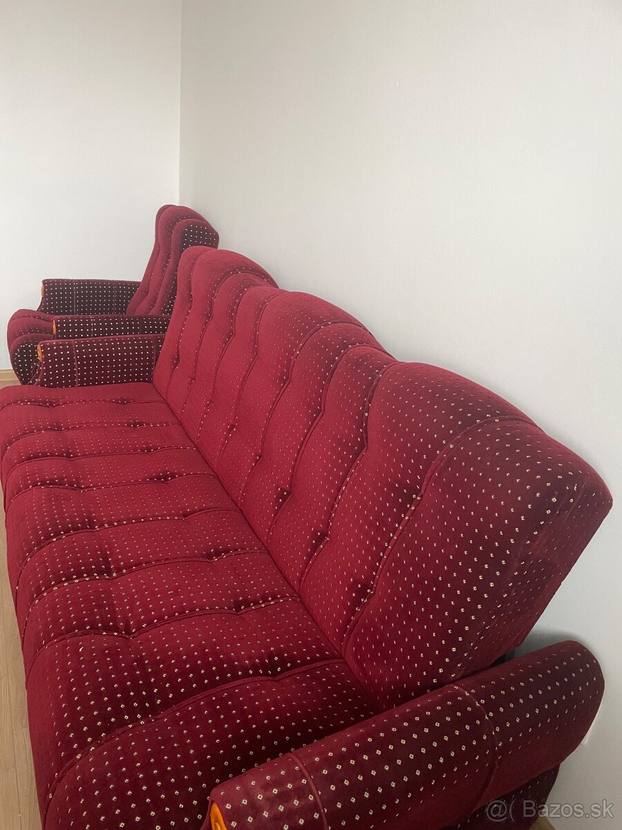 Tmavočervená sedačka s kreslom - 3