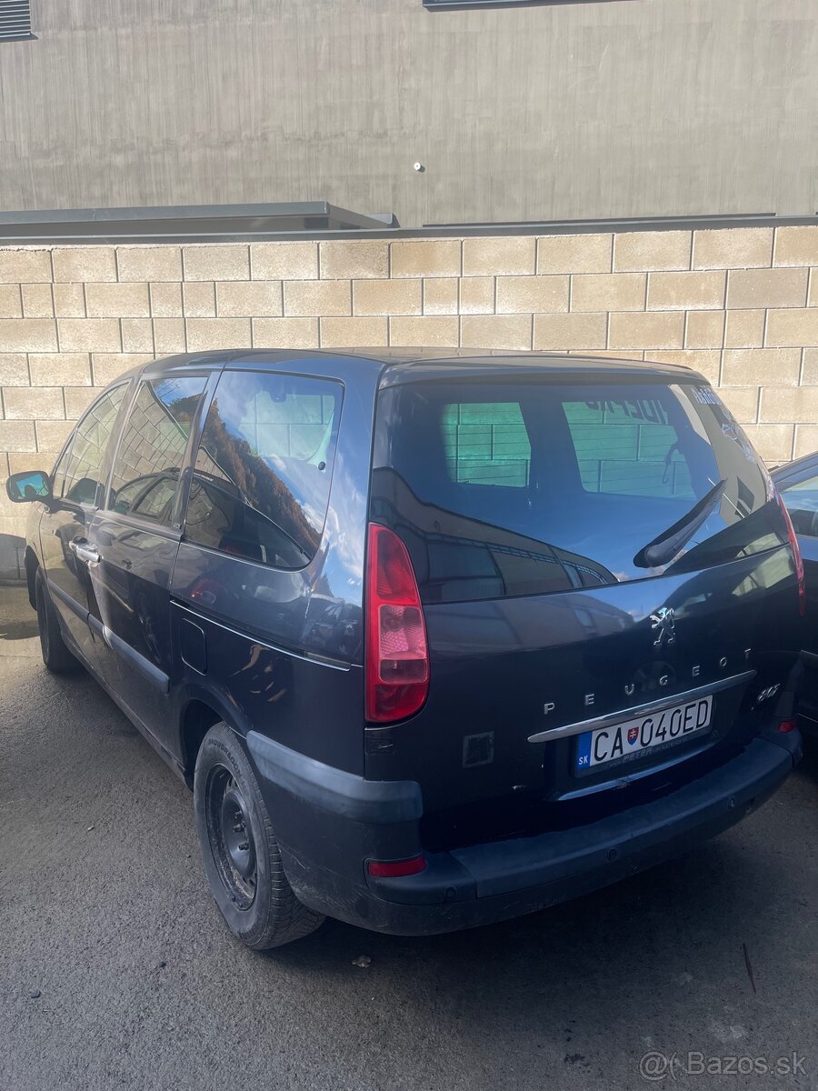 Peugeot 807 s novým turbom - 3