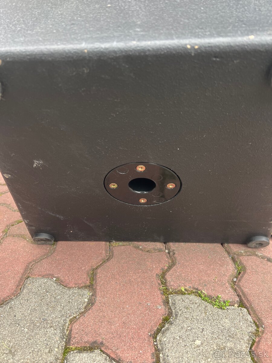 Predám reproduktorý 2x15"+ 1.4" - 3