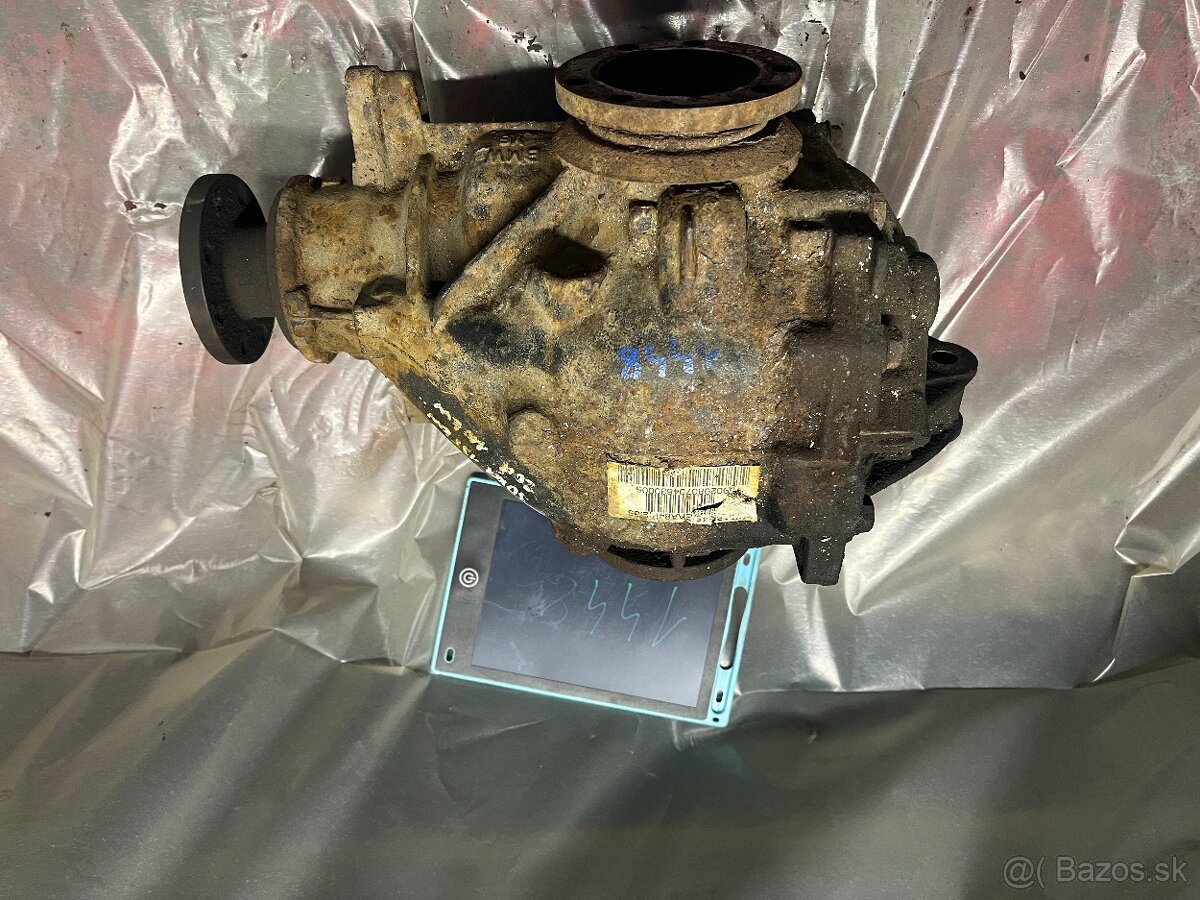 ZADNY DIFERAK BMW E46 - 3