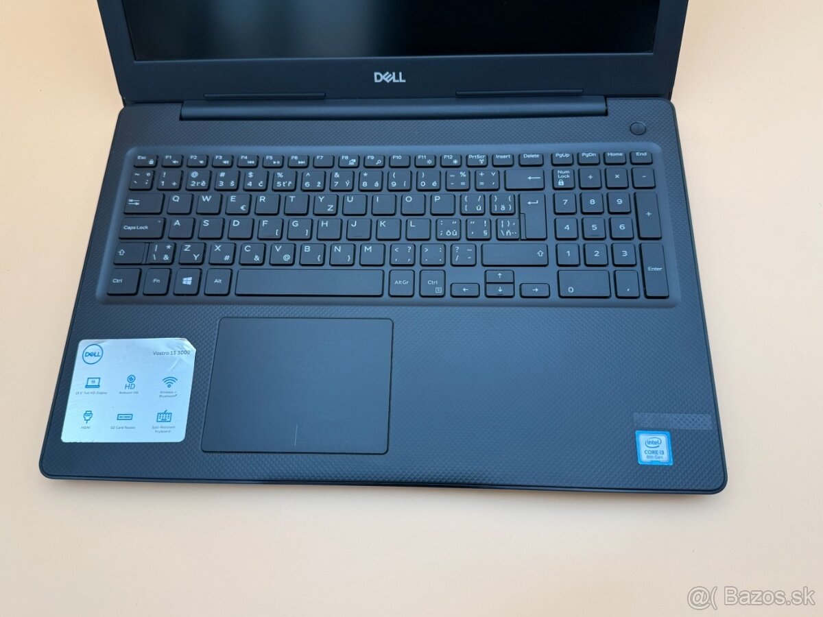 Notebook Dell Vostro 15 3580 / i3-8145U / 16GB / SSD + HDD - 3