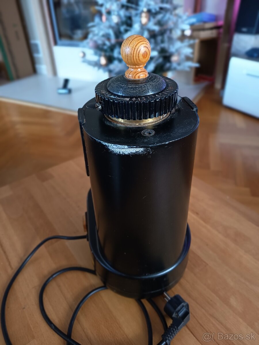 mlyncek na kavu Rossi RR45 - 3