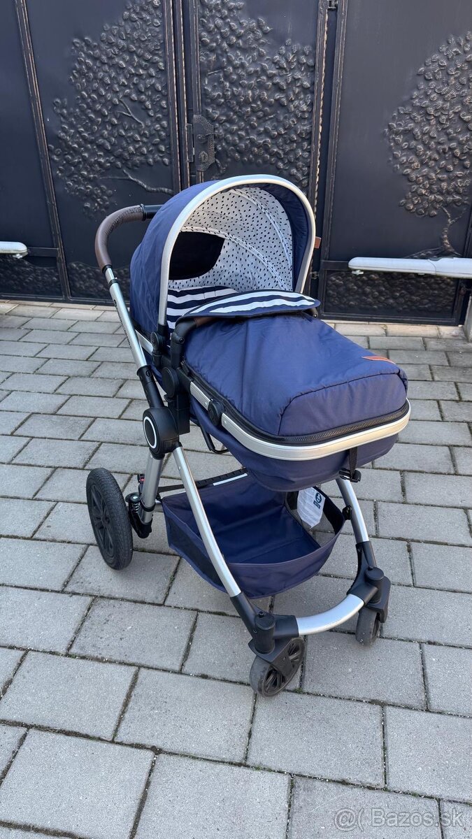Predám kočík 2v1 Petite&Mars Grand II - 3